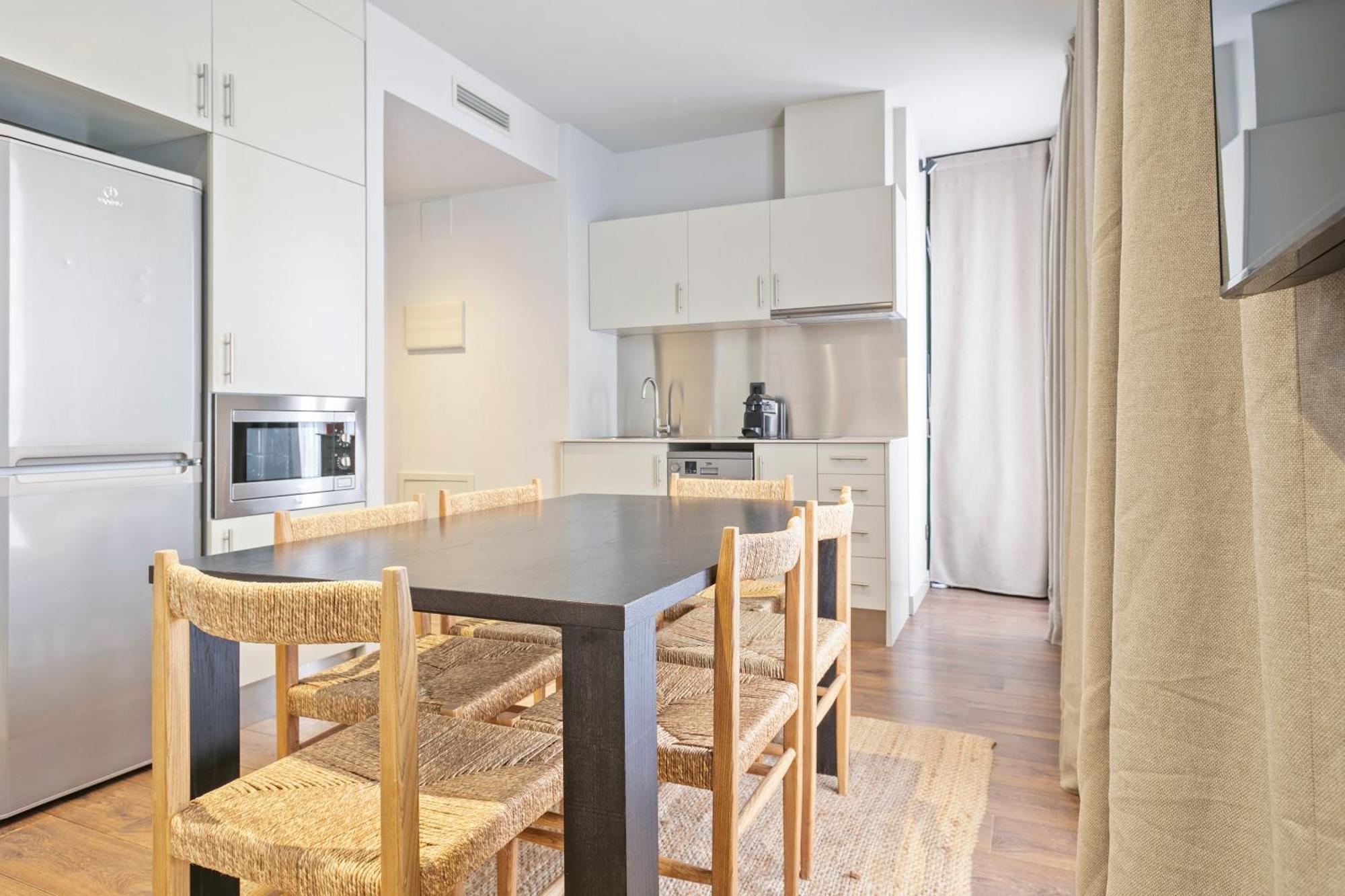Uma Suites Barceloneta Beach Exteriör bild