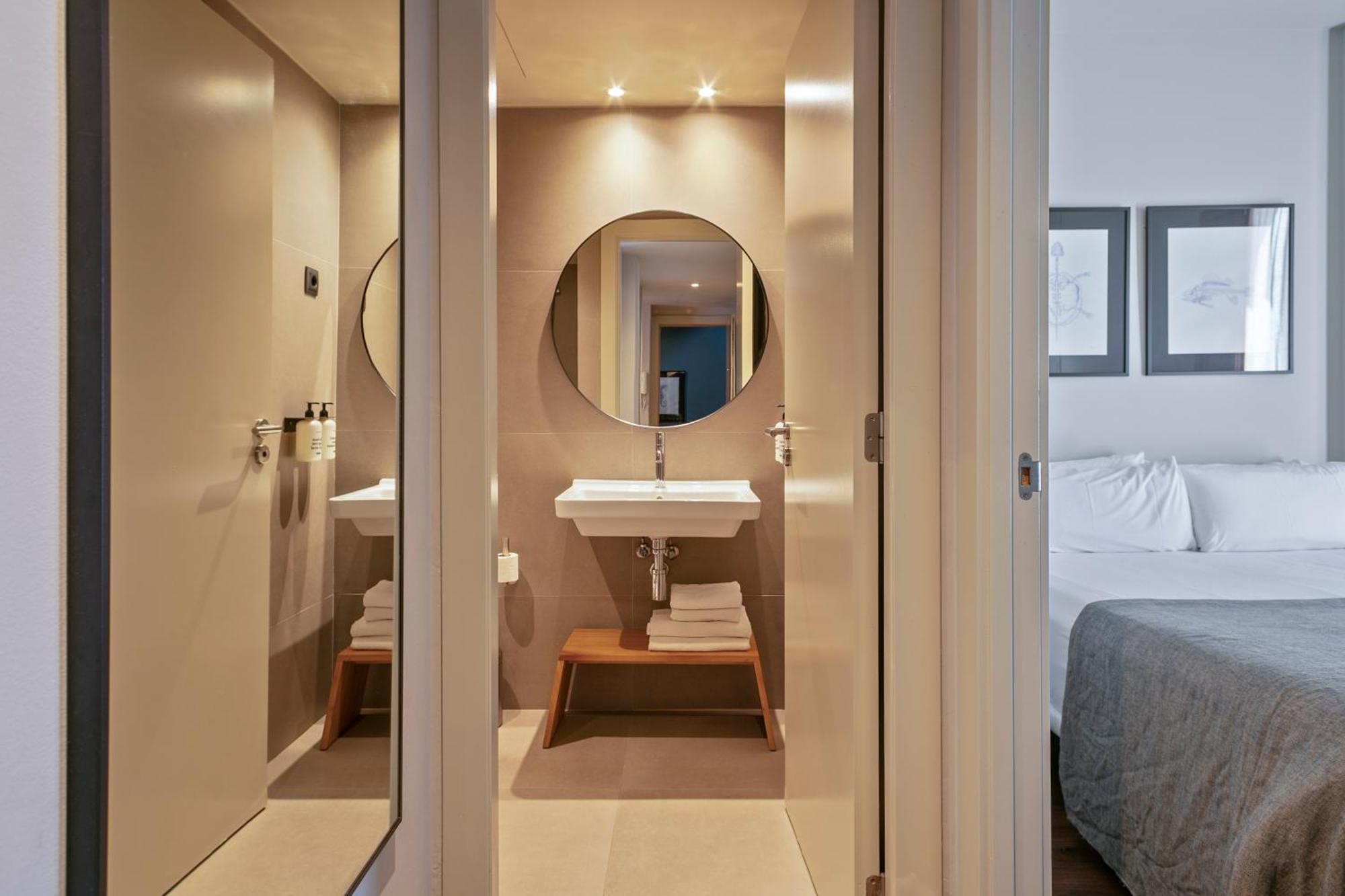 Uma Suites Barceloneta Beach Exteriör bild